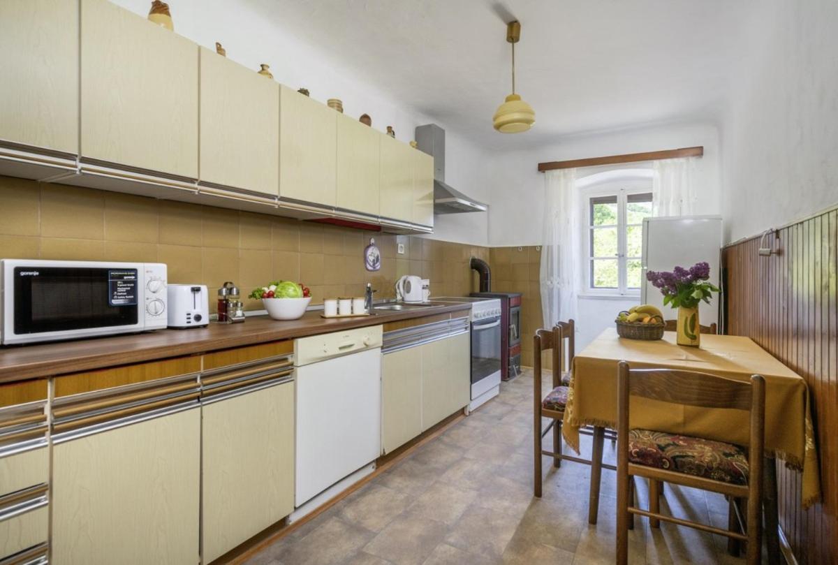 Marina Plomin In Plomin - Haus Fuer 6 Personenヴィラ エクステリア 写真